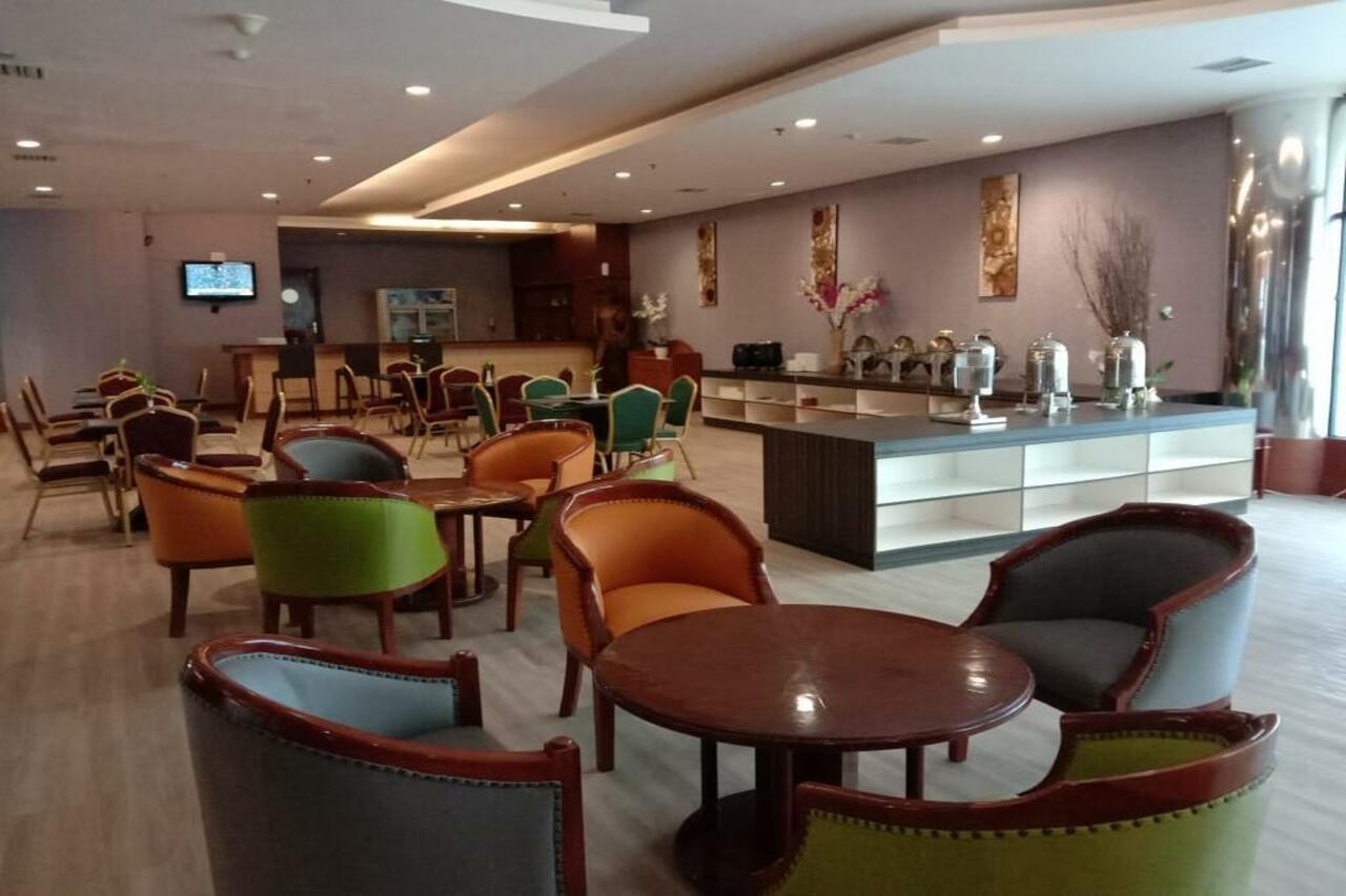 ג'קרטה Sanno Hotel מראה חיצוני תמונה