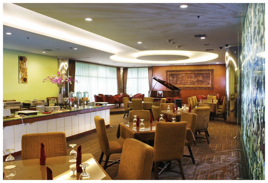 ג'קרטה Sanno Hotel מראה חיצוני תמונה