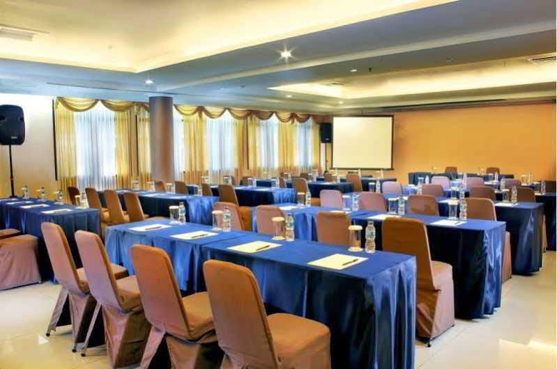 ג'קרטה Sanno Hotel מראה חיצוני תמונה